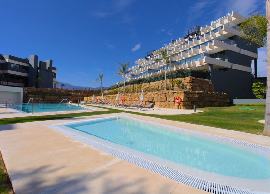 Resale - Apartment - Ground Floor Apartment - Estepona - Selwo