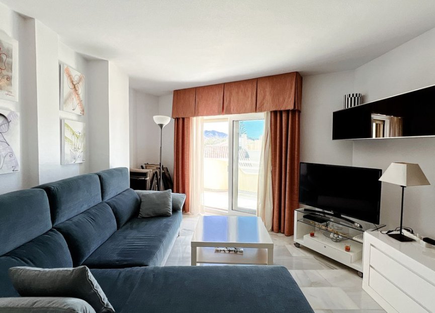 Resale - Apartment - Top Floor Apartment - Mijas - La Cala De Mijas