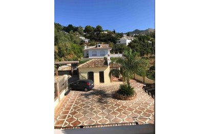 Resale - House - Detached Villa - Mijas - Mijas Centro