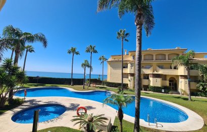 Resale - Apartment - Middle Floor Apartment - Benalmádena - Benalmadena Costa