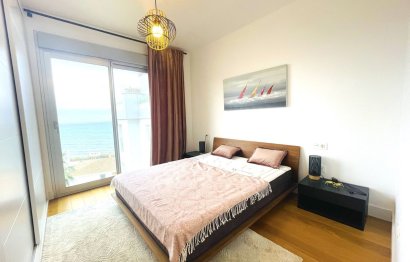 Resale - Apartment - Middle Floor Apartment - Mijas - La Cala De Mijas