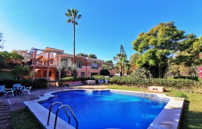 Resale - House - Detached Villa - Torremolinos