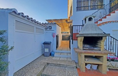 Resale - House - Detached Villa - Benalmádena - Benalmadena Costa