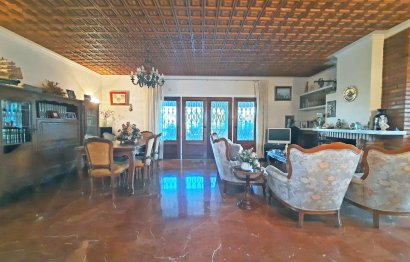 Resale - House - Detached Villa - Benalmádena - Benalmadena Costa