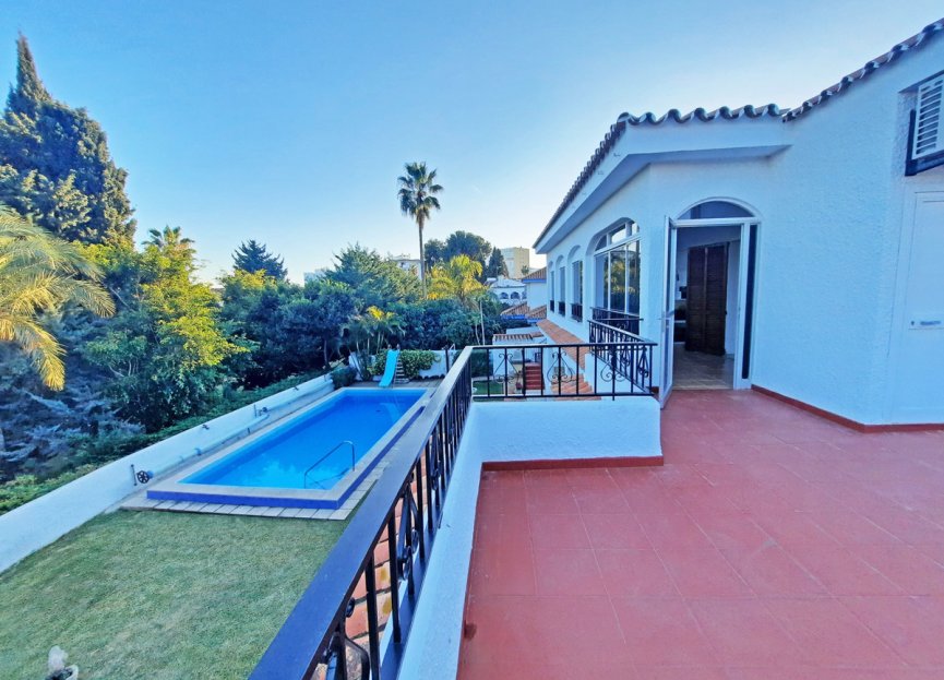 Resale - House - Detached Villa - Benalmádena - Benalmadena Costa