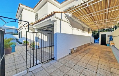 Resale - House - Detached Villa - Benalmádena - Benalmadena Costa