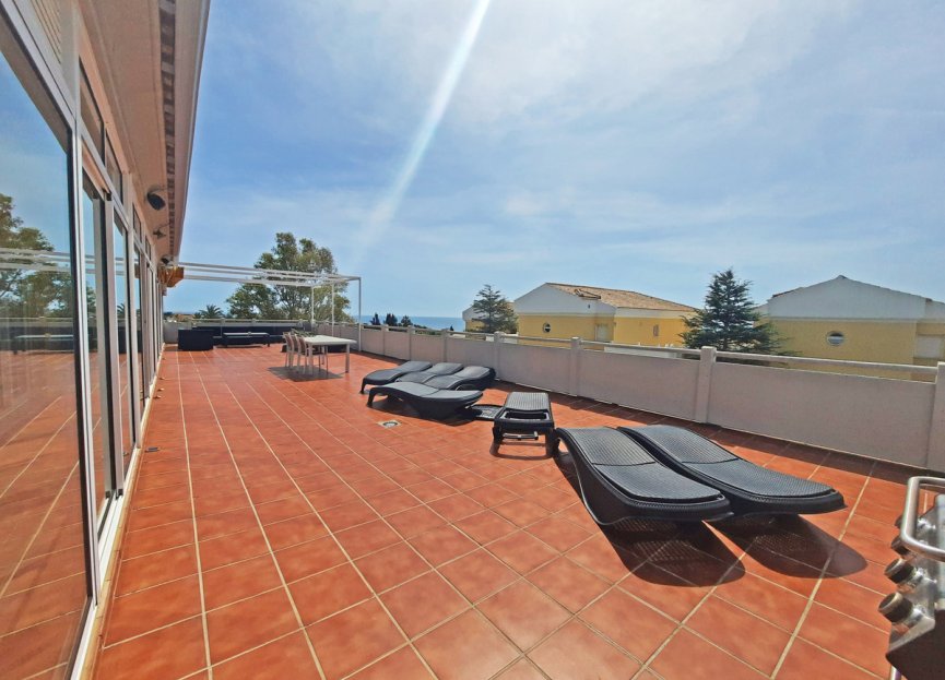 Resale - Apartment - Penthouse - Marbella - Cabopino