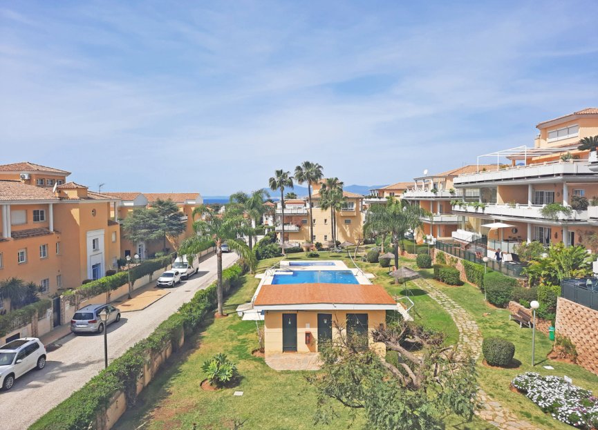 Resale - Apartment - Penthouse - Marbella - Cabopino