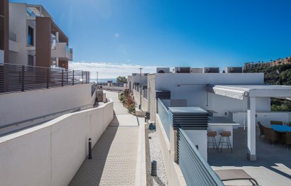 Resale - Apartment - Penthouse - Benahavís - La Quinta