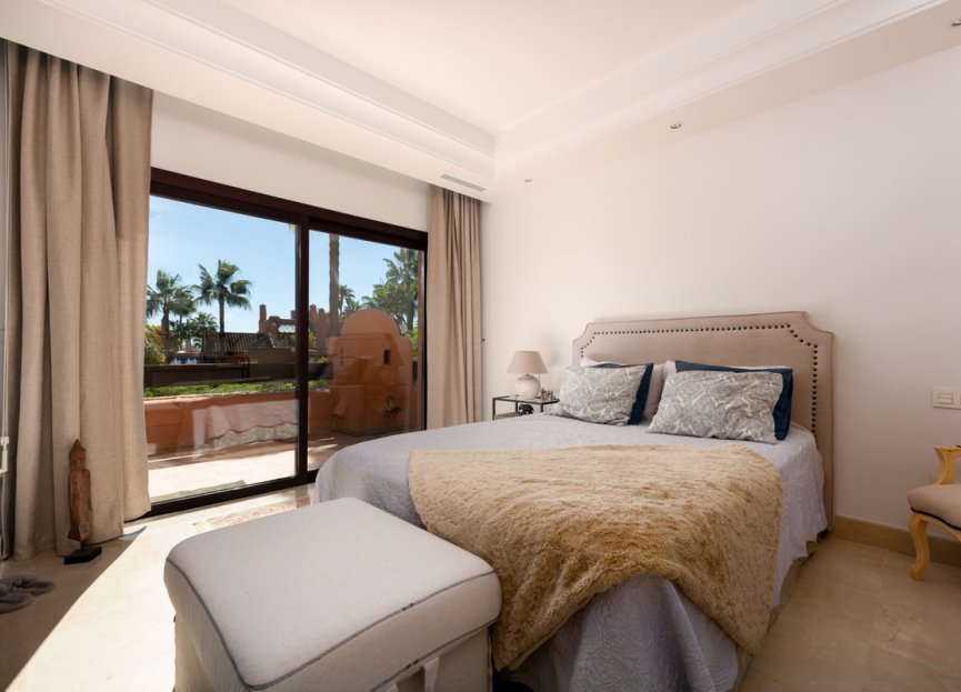 Resale - Apartment - Penthouse - Marbella - Nueva Andalucia