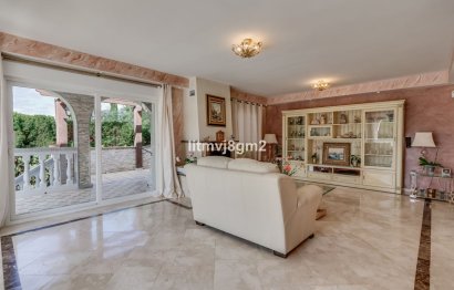 Resale - House - Detached Villa - Marbella - Artola