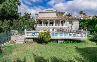 Resale - House - Detached Villa - Marbella - Artola