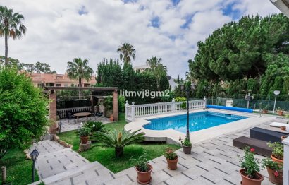 Resale - House - Detached Villa - Marbella - Artola