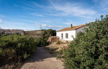 Resale - House - Finca - Cortijo - Manilva - Manilva Centro