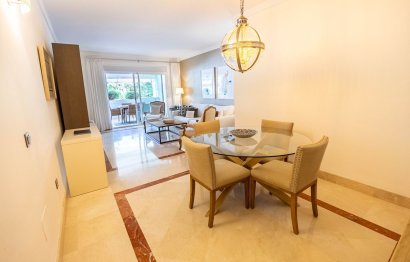 Resale - Apartment - Middle Floor Apartment - Marbella - Marbella Centro