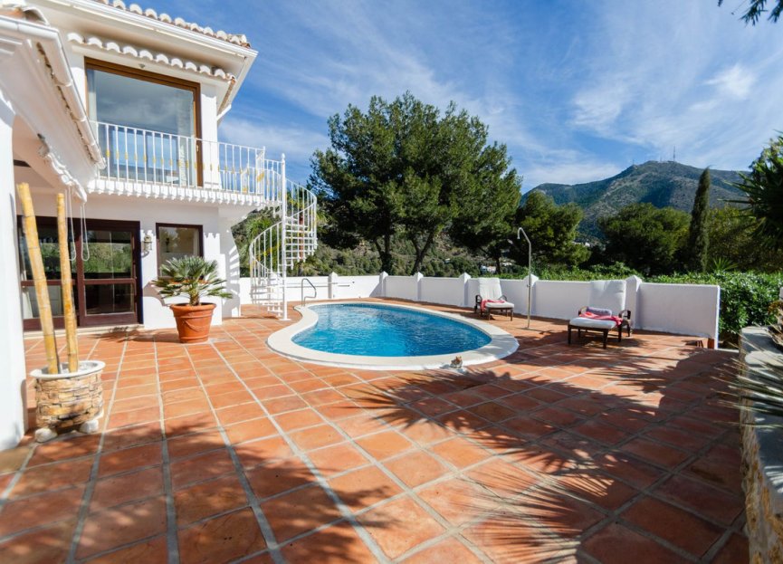 Resale - House - Detached Villa - Mijas - Mijas Centro