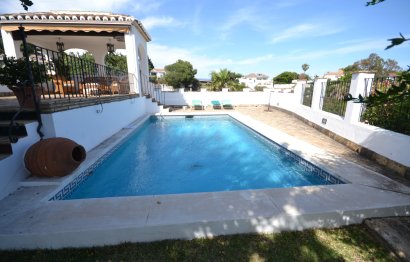 Resale - House - Detached Villa - Benalmádena - Benalmadena Costa