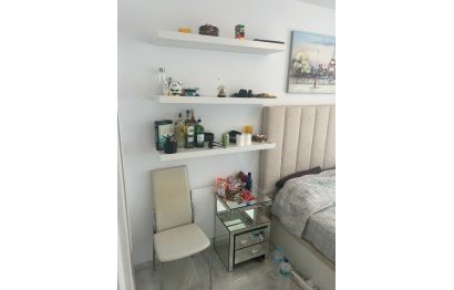 Resale - Apartment - Ground Floor Apartment - Marbella - Nueva Andalucia