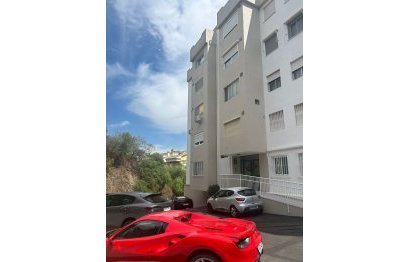 Resale - Apartment - Ground Floor Apartment - Marbella - Nueva Andalucia