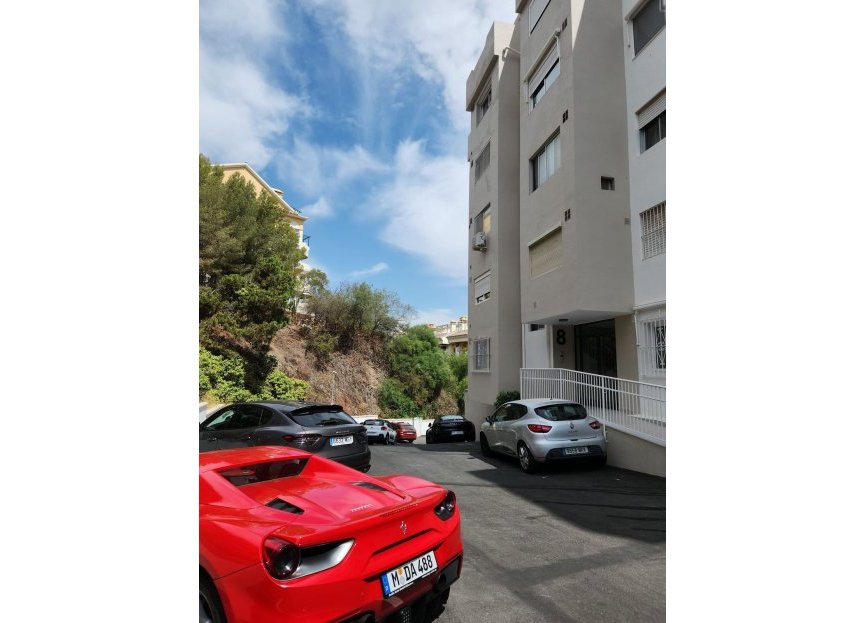 Resale - Apartment - Ground Floor Apartment - Marbella - Nueva Andalucia