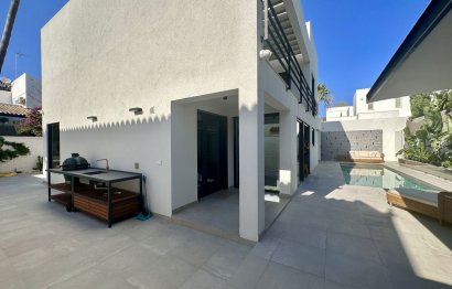 Resale - House - Detached Villa - Marbella - Puerto Banús