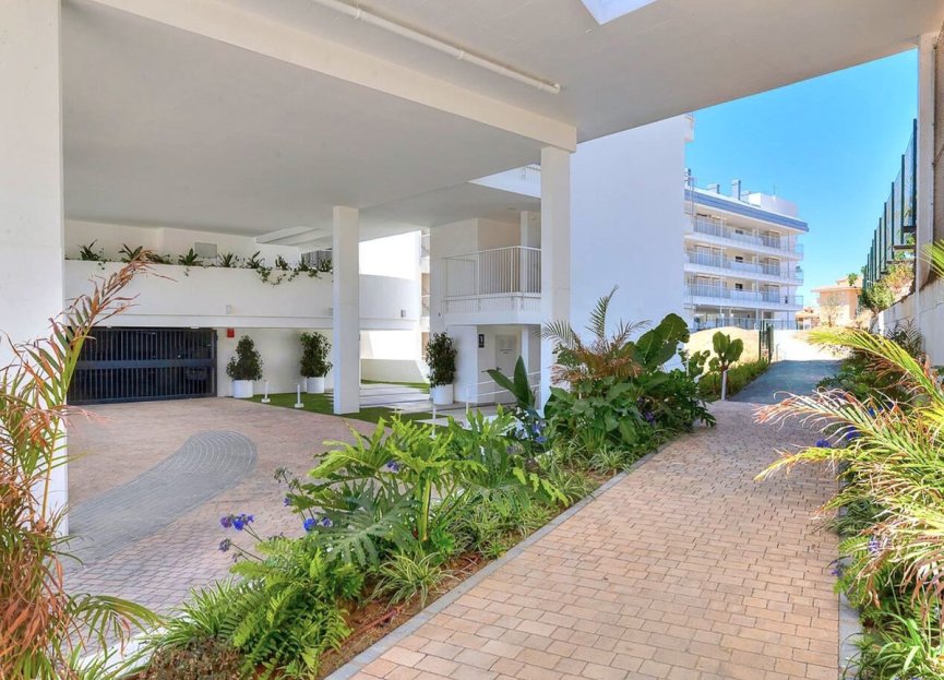 Resale - Apartment - Middle Floor Apartment - Benalmádena - Benalmadena Costa