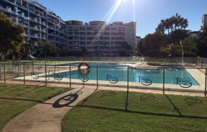 Resale - Apartment - Middle Floor Apartment - Marbella - Puerto Banús