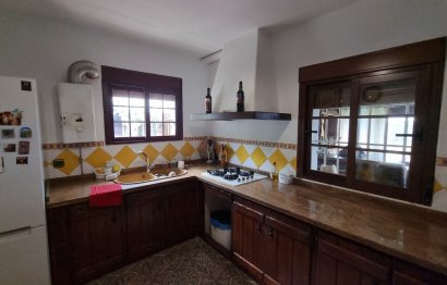 Resale - House - Finca - Cortijo - Casares - Casares Centro