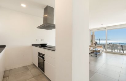 Resale - Apartment - Middle Floor Apartment - Fuengirola - Fuengirola Centro