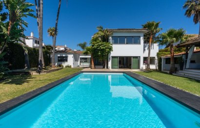 Resale - House - Detached Villa - Estepona - Costalita