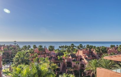 Resale - Apartment - Penthouse - Estepona - New Golden Mile