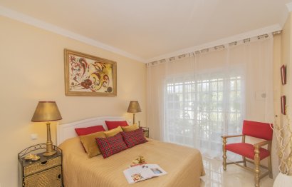 Resale - Apartment - Ground Floor Apartment - Marbella - Nueva Andalucia