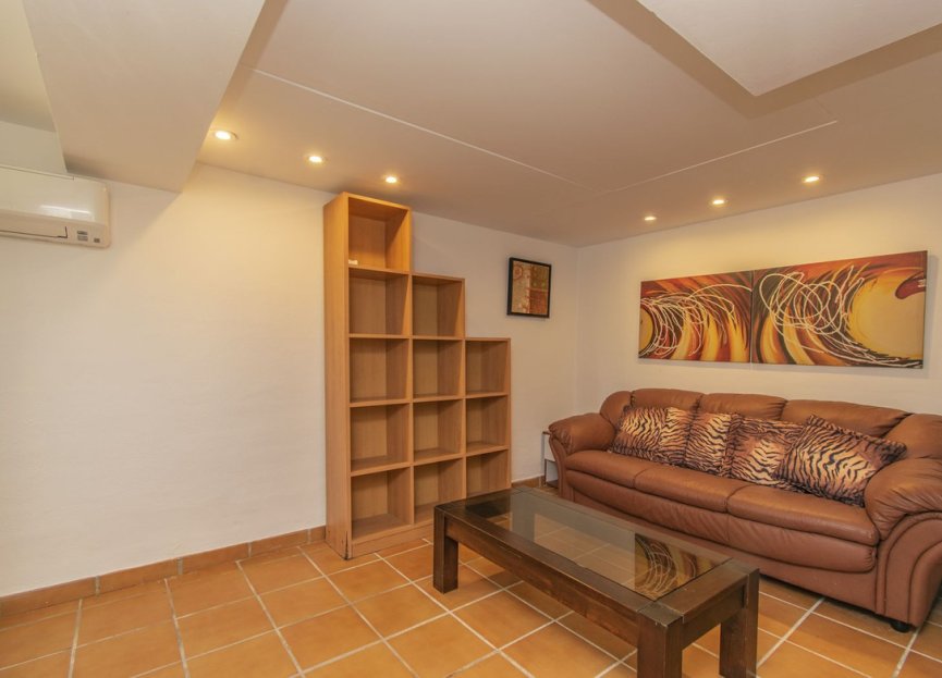 Resale - House - Townhouse - Marbella - Nueva Andalucia