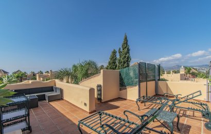 Resale - House - Townhouse - Marbella - Nueva Andalucia