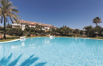 Resale - Apartment - Middle Floor Apartment - Marbella - Nueva Andalucia