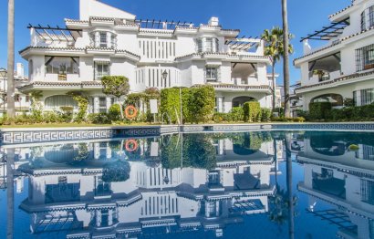 Resale - Apartment - Ground Floor Apartment - Marbella - Nueva Andalucia