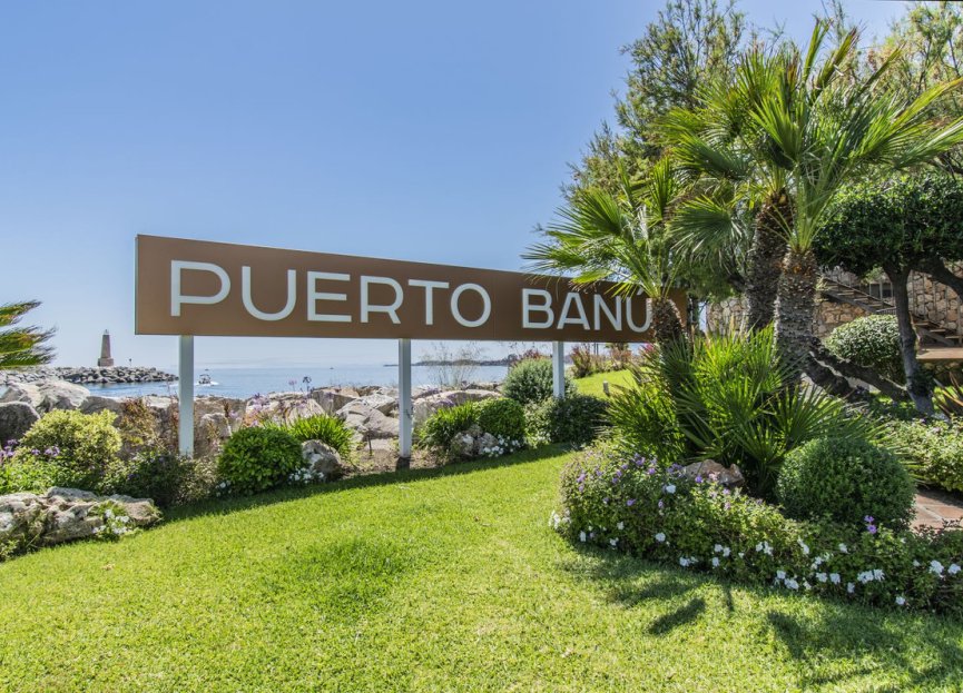 Resale - Apartment - Middle Floor Apartment - Marbella - Puerto Banús