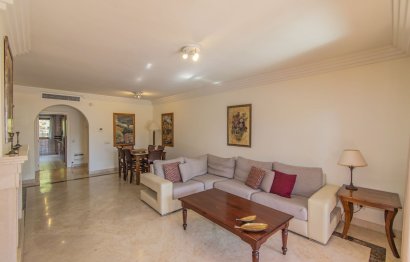 Resale - Apartment - Ground Floor Apartment - Marbella - Puerto Banús