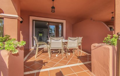 Resale - Apartment - Ground Floor Apartment - Marbella - Puerto Banús