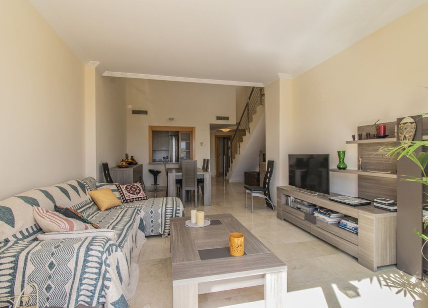 Resale - Apartment - Penthouse Duplex - Estepona - Selwo