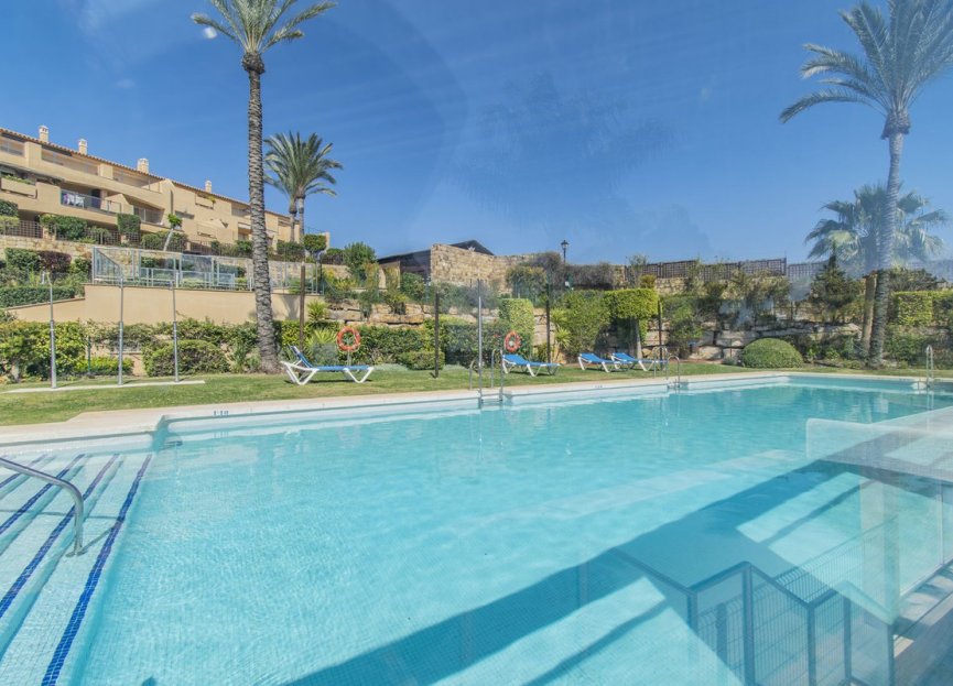 Resale - Apartment - Penthouse Duplex - Estepona - Selwo