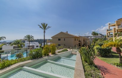 Resale - Apartment - Penthouse Duplex - Estepona - Selwo