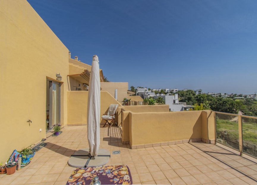 Resale - Apartment - Penthouse Duplex - Estepona - Selwo