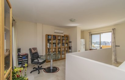 Resale - Apartment - Penthouse Duplex - Estepona - Selwo