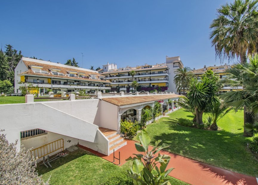 Resale - Apartment - Ground Floor Apartment - Marbella - The Golden Mile