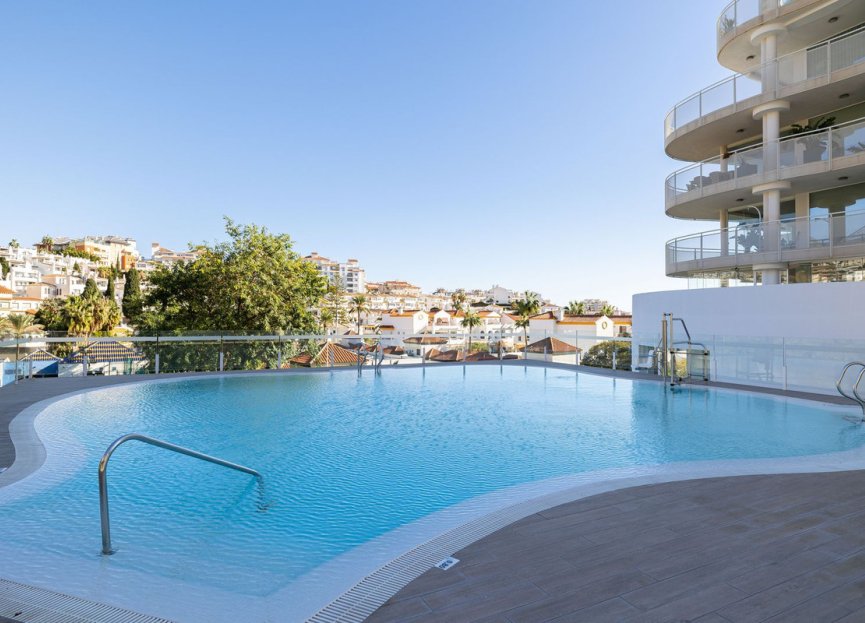 Resale - Apartment - Middle Floor Apartment - Benalmádena - Benalmadena Costa