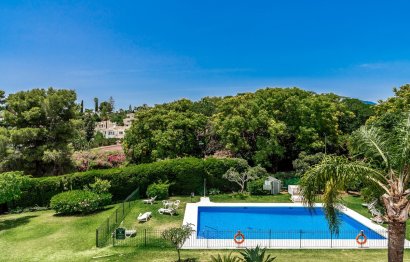 Resale - House - Townhouse - Marbella - Nueva Andalucia