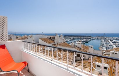 Resale - Apartment - Top Floor Apartment - Marbella - Puerto Banús