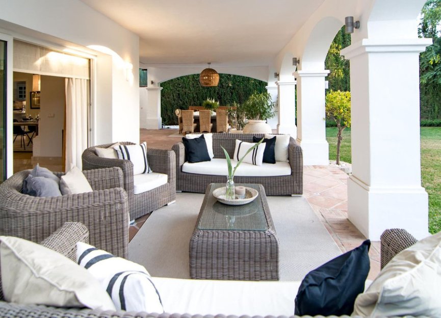 Resale - House - Detached Villa - Marbella - Nueva Andalucia