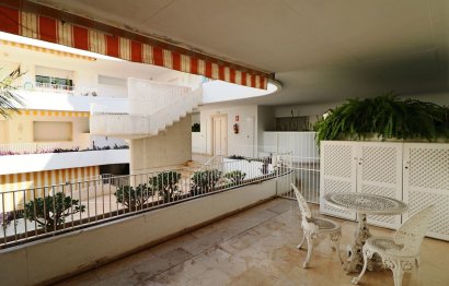 Resale - Apartment - Middle Floor Apartment - Marbella - Marbella Centro